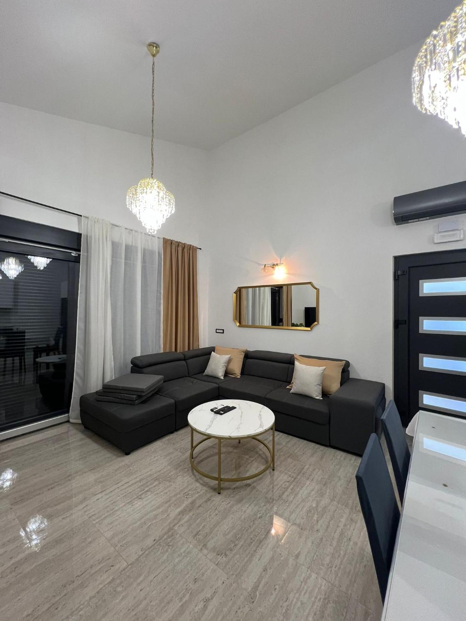 סטאריגרד-פקלניצה Apartmani Karla Paklenica מראה חיצוני תמונה